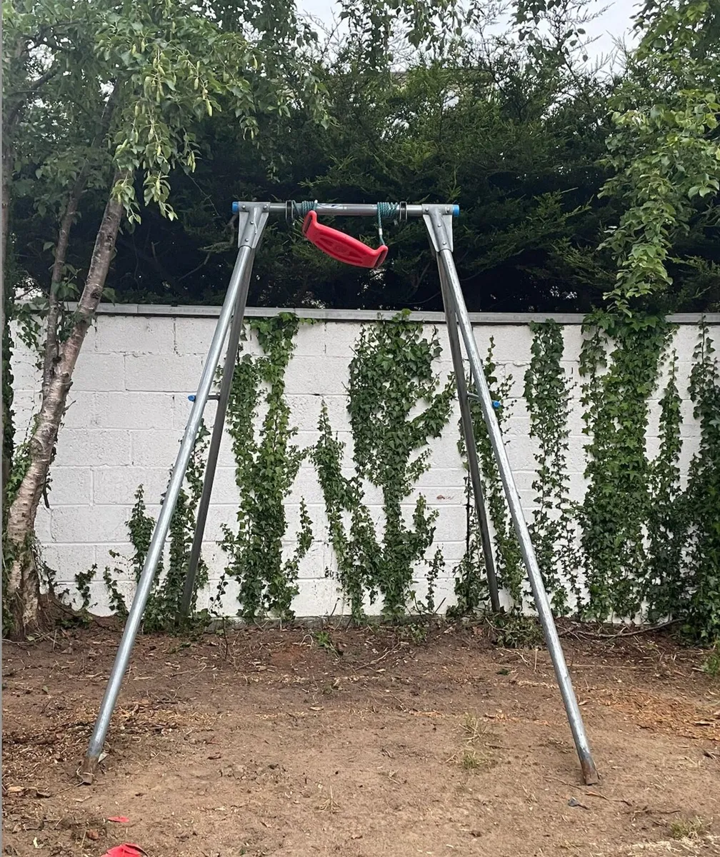 Large Single TP sturdy Swing