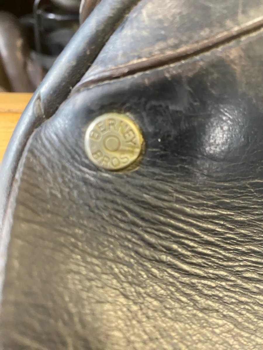 15” Berney brothers pony Leather show saddle - Image 4