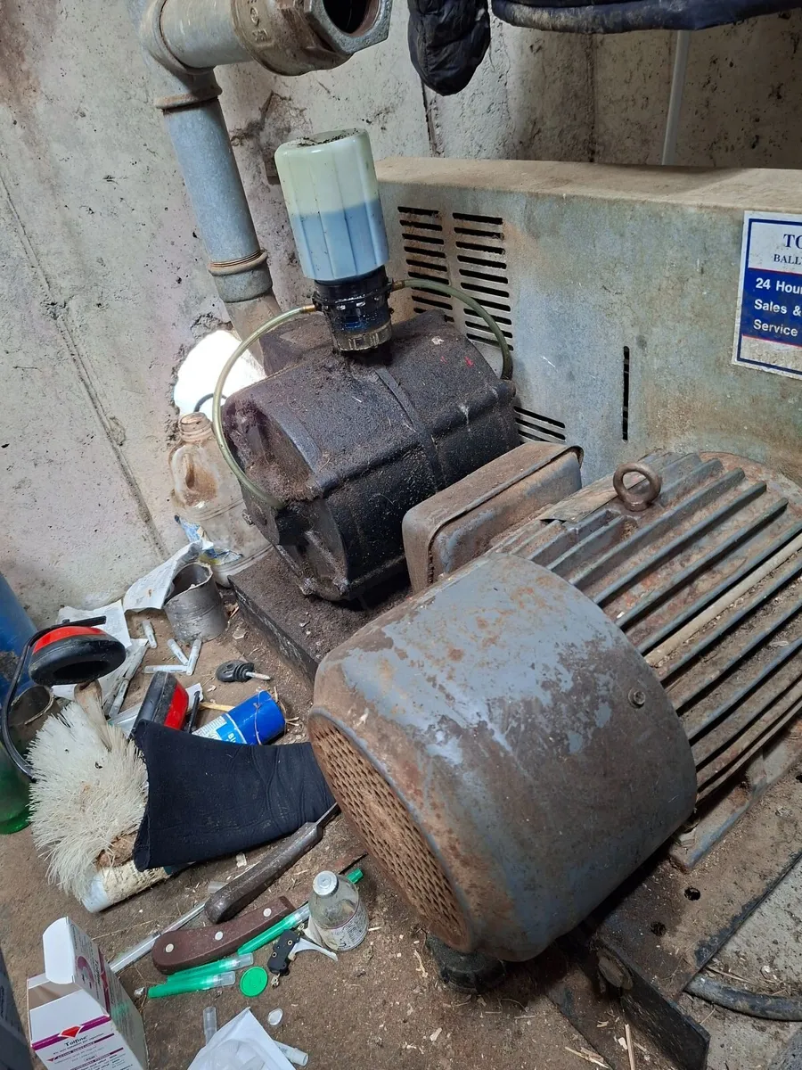 Milking parlour - Image 2