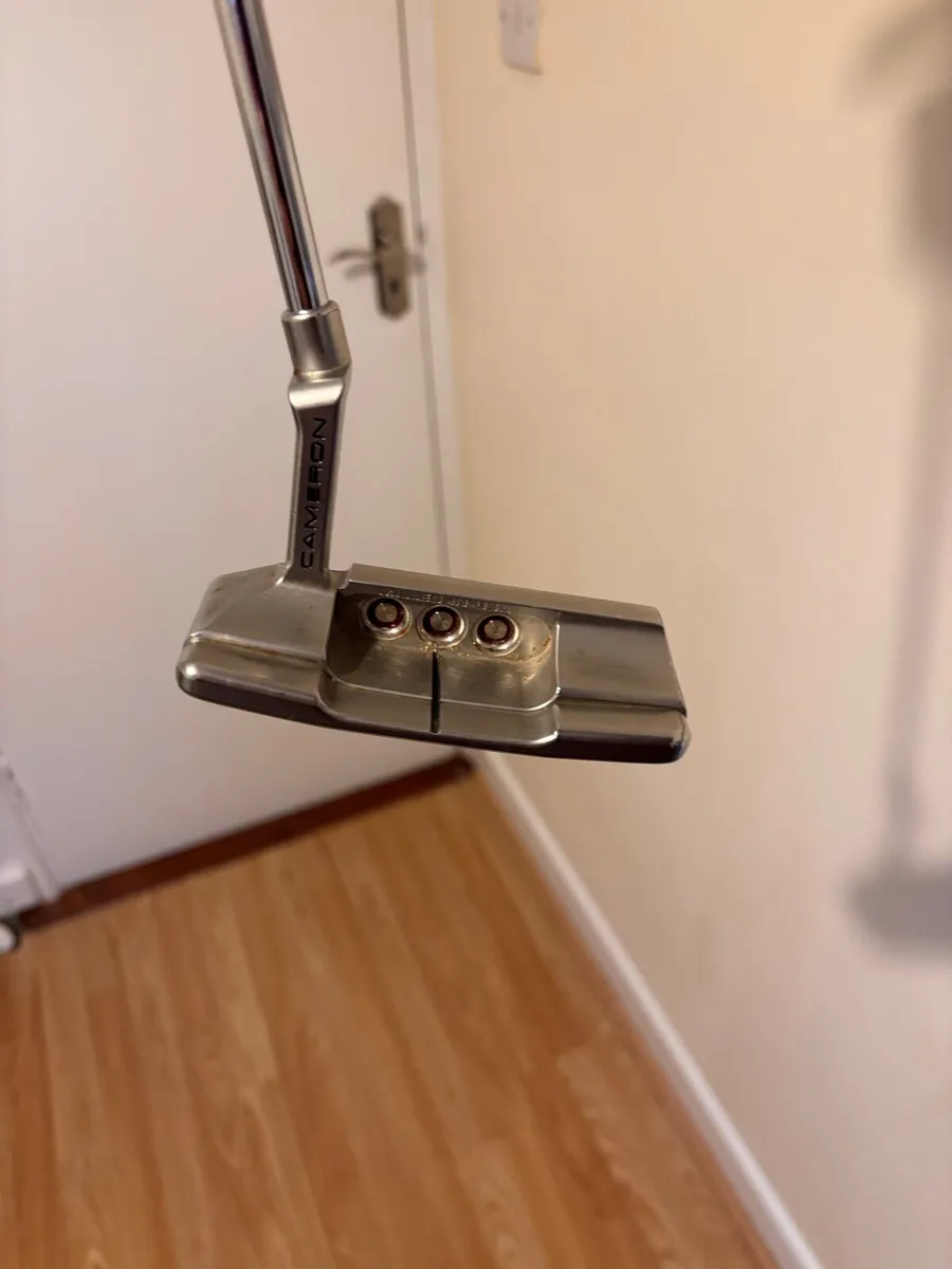 Scotty Cameron Special Select Squareback - Image 1