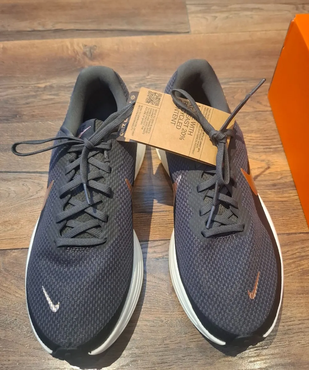 Trainer's - Image 4
