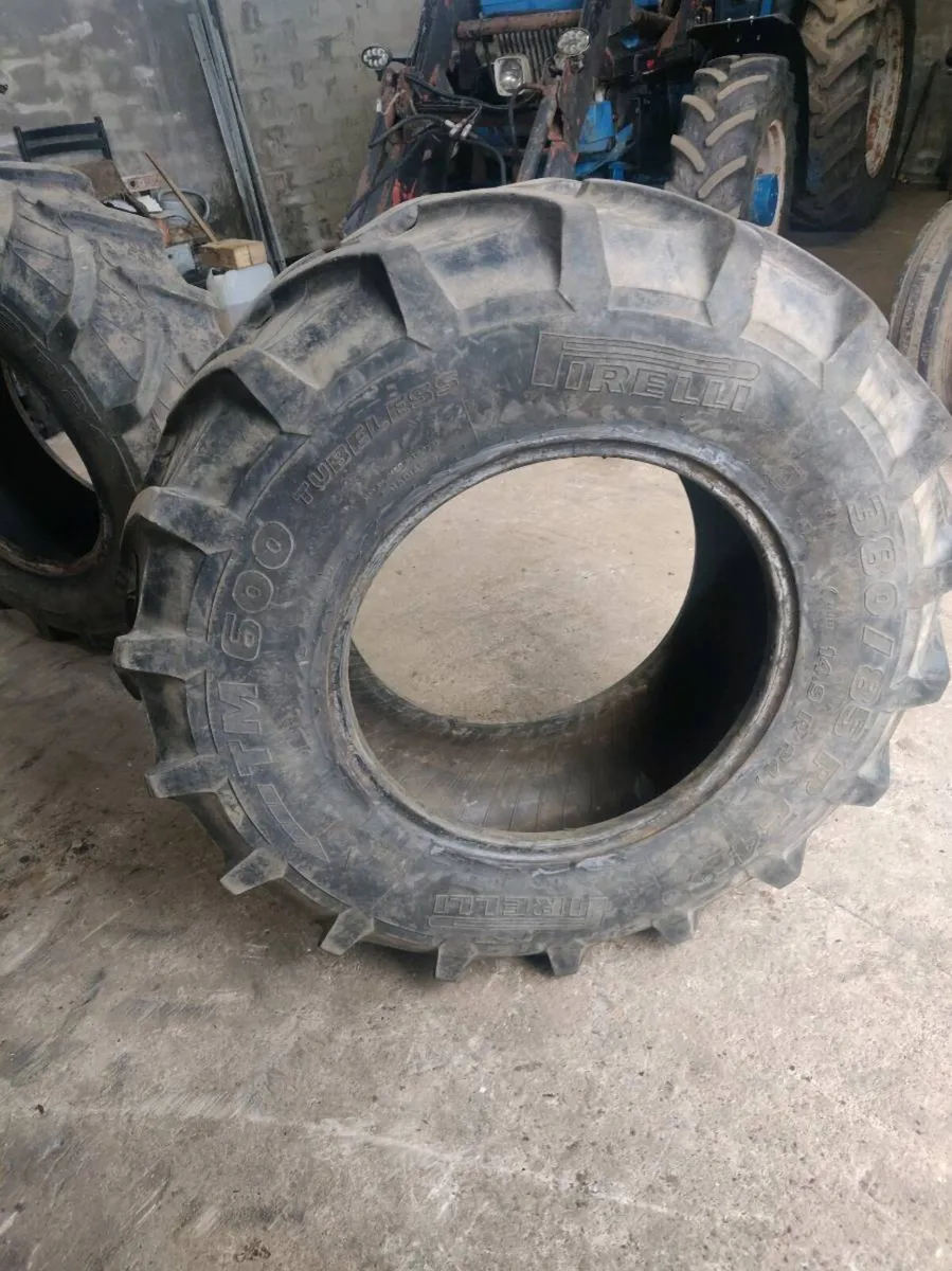 Tractor tyres - Image 2