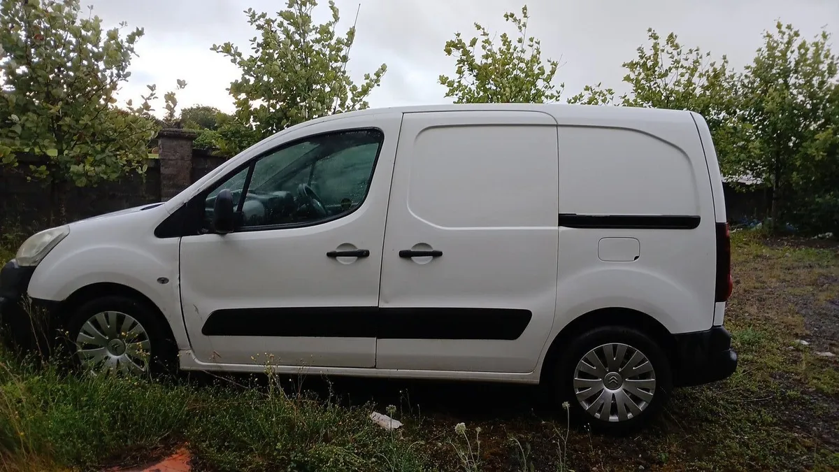 2017 citroen berlingo 1.6 diesel - Image 3