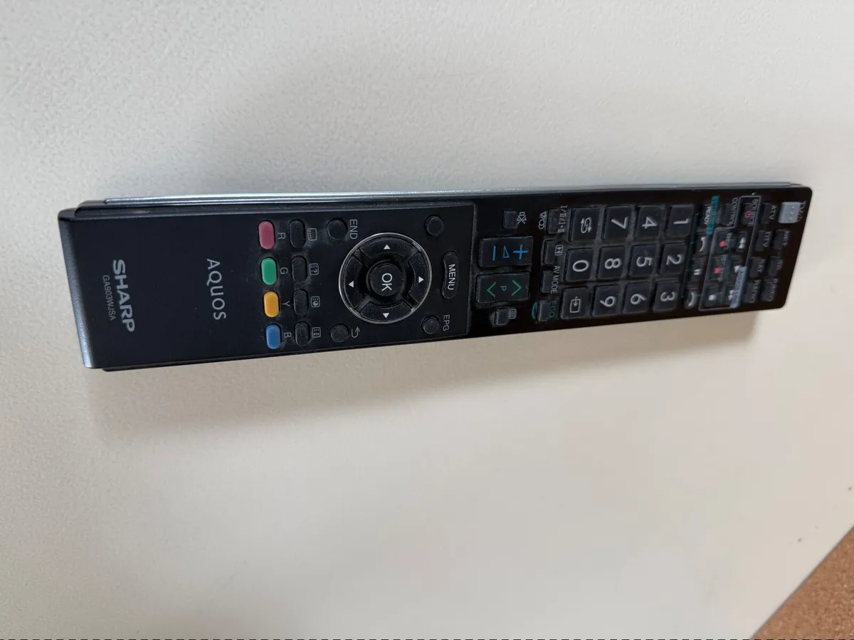 Flat screen TV - Image 4