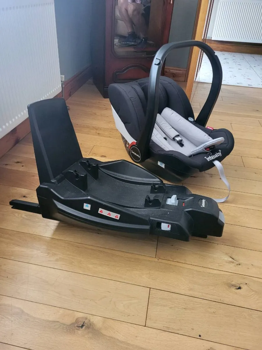 Baby car seat - Image 3
