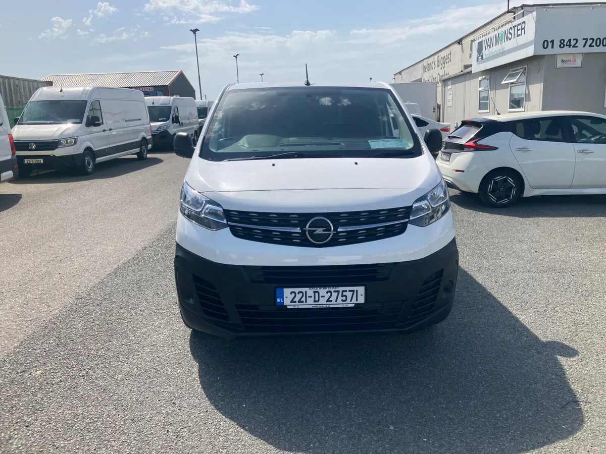 Opel Vivaro 2022 - Image 2