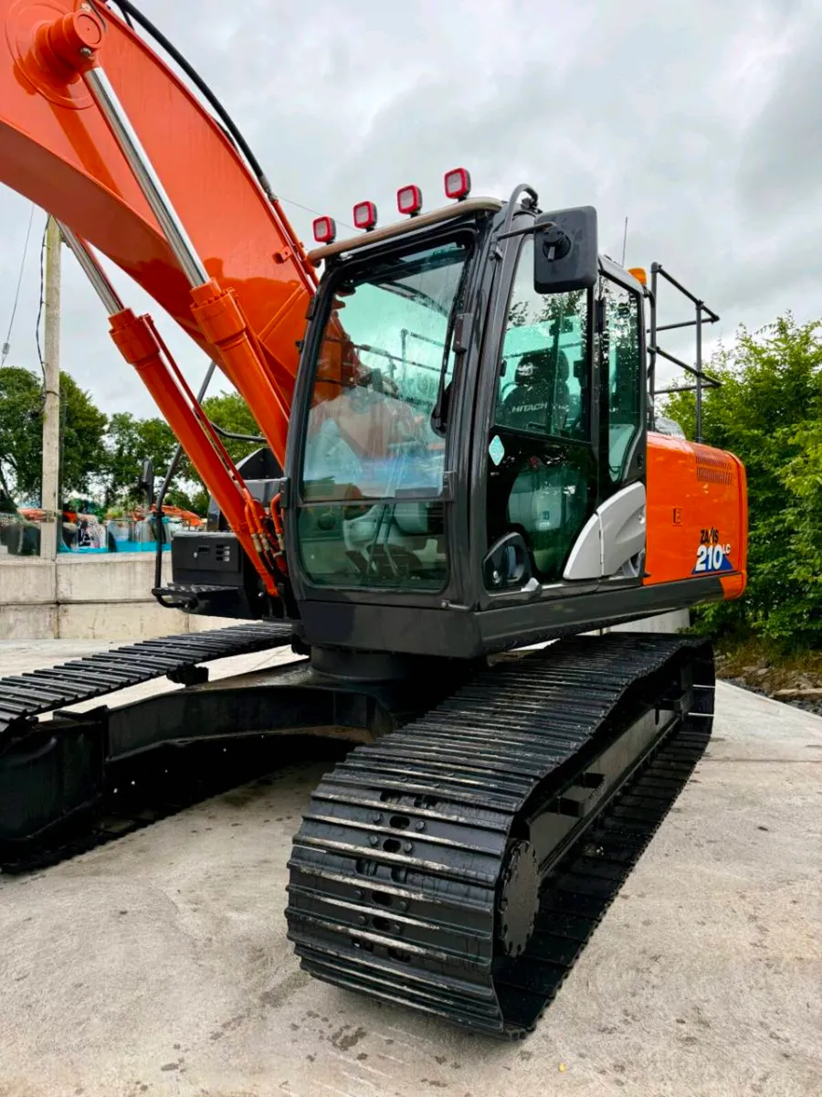 Hitachi - Image 1