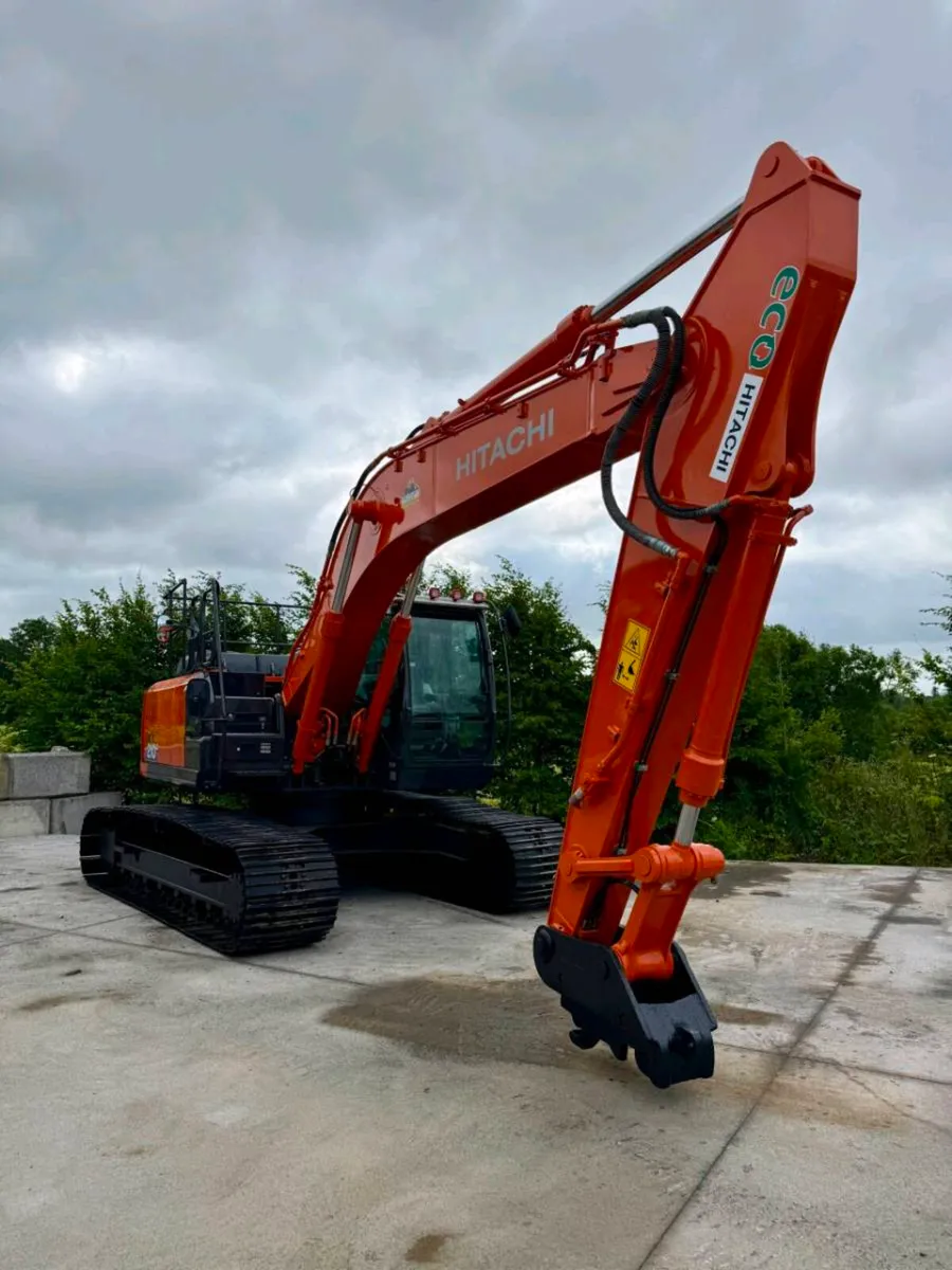 Hitachi - Image 3