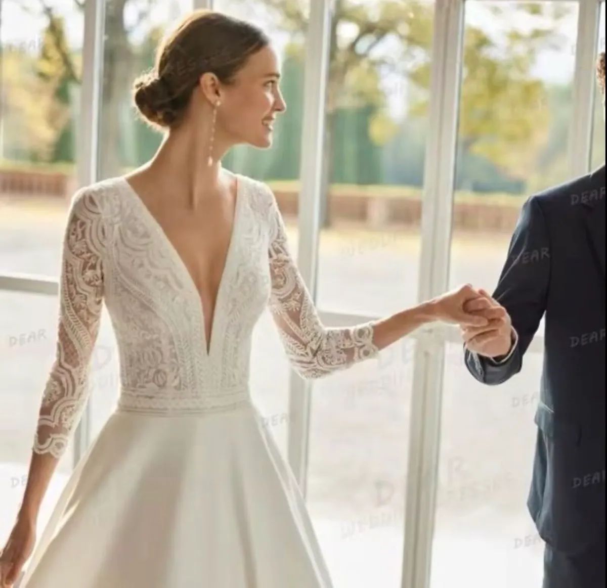 Wedding dress - Image 3
