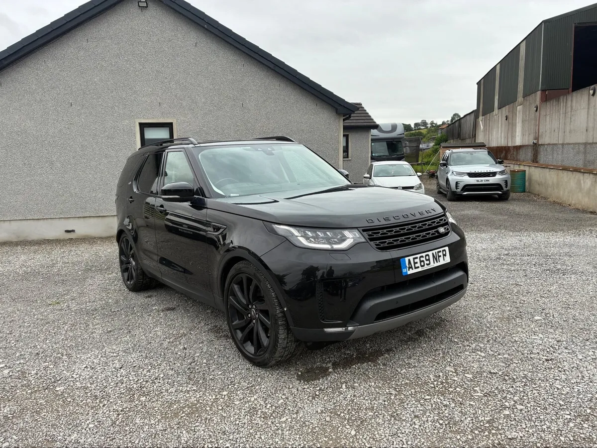 Late 2019 Land Rover Discovery commercial - Image 1