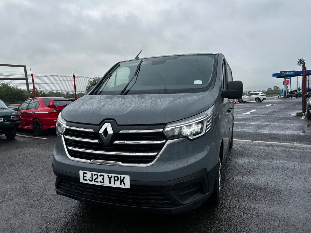 2023 Renault Trafic SL30 Advance ON IRISH PLATES - Image 1