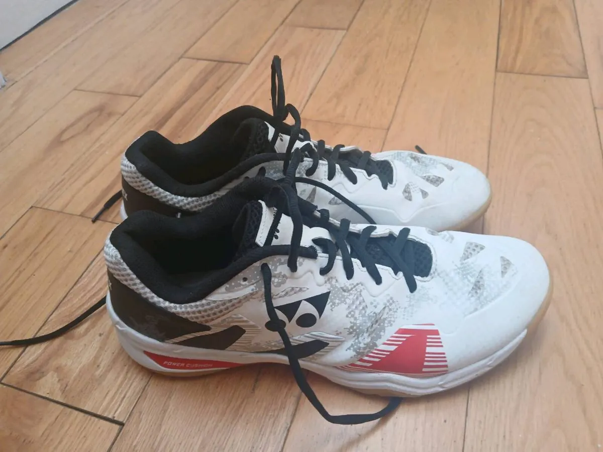 Yonex Badminton Shoes Size 11 Perfect Condition - Image 1