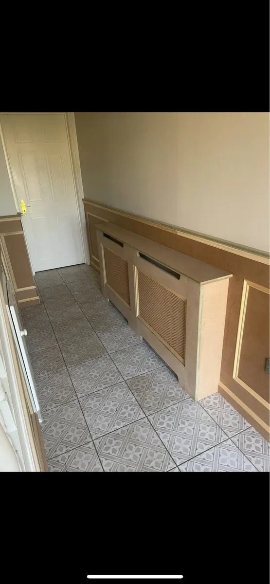 Wall panelling - Image 1