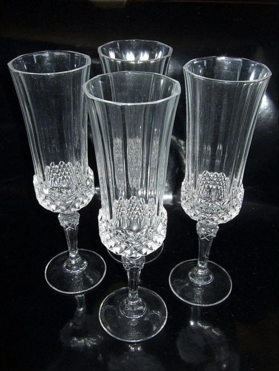 Set of 4 Vintage Cristal d'Arques Crystal Champagn - Image 1