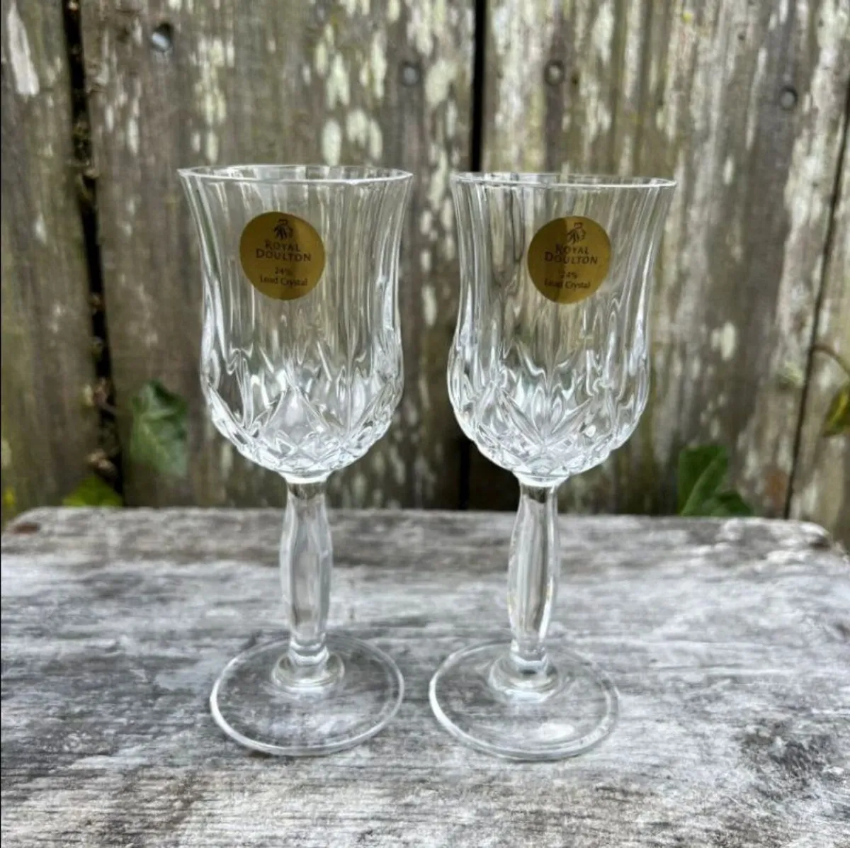 Pair of Royal Doulton Roma Crystal Wine Glasses - Image 3