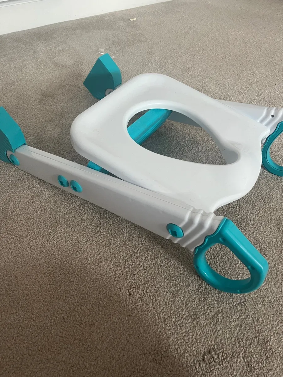 Toilet Potty training seat and step - Image 3
