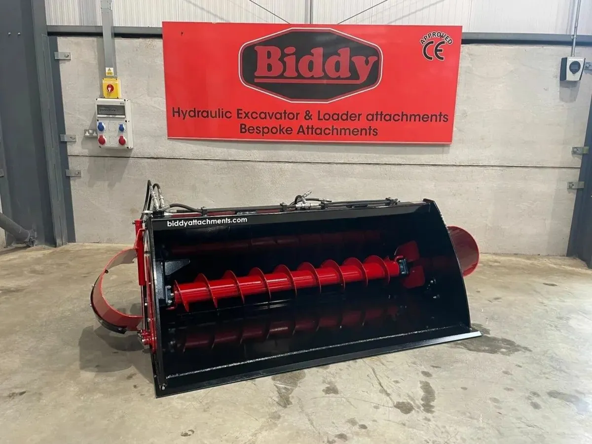 Biddy - Dispenser / Feeder Bucket - Image 3