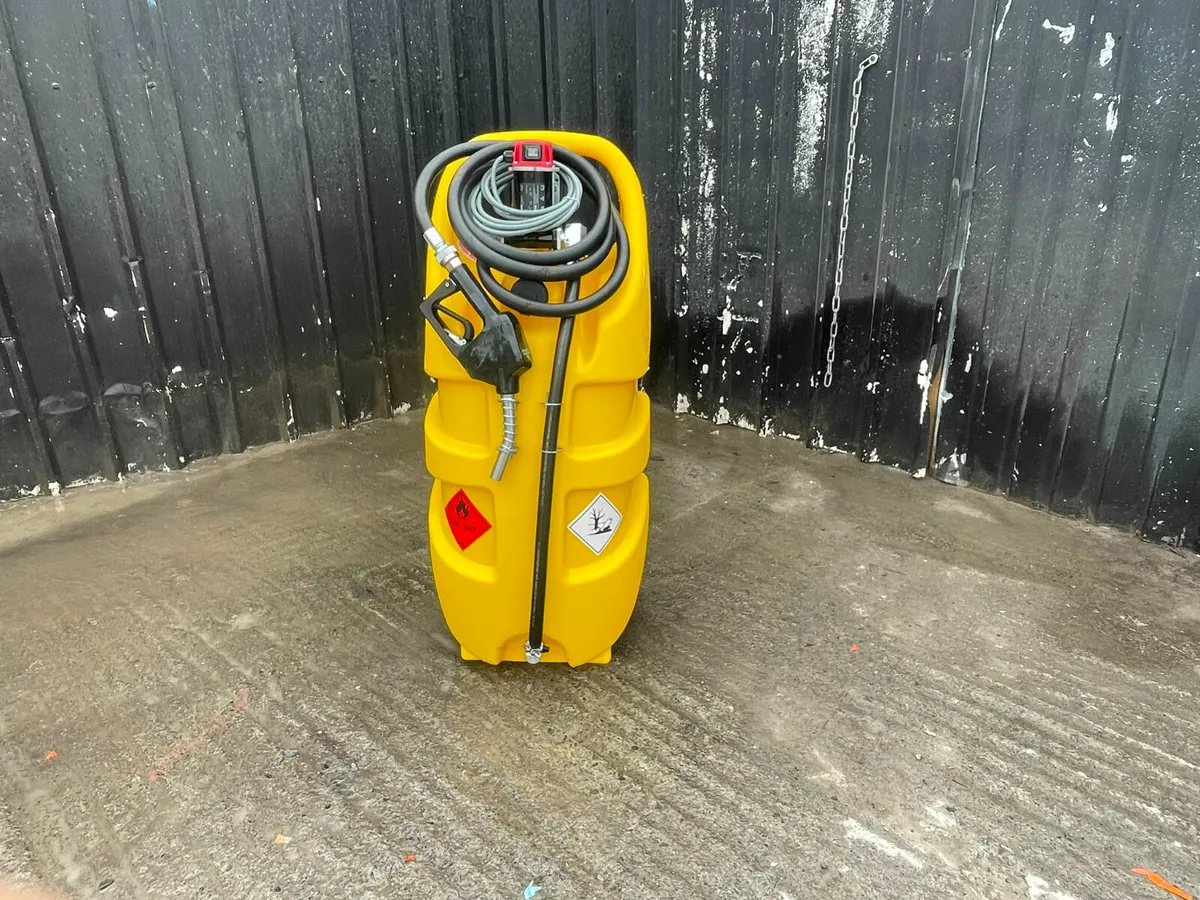 Emilcaddy 110 Portable Plastic Diesel Fuel Tank - Image 2