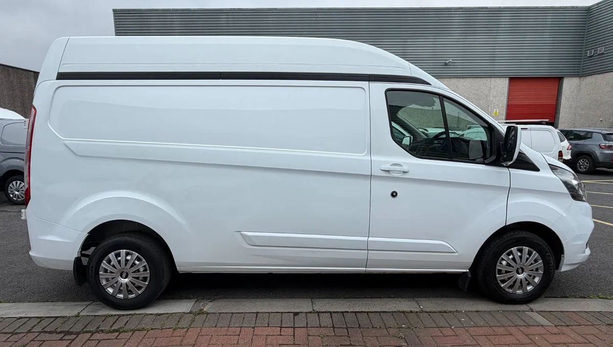 2022 Ford Transit Custom HIGH ROOF LWB - Image 3