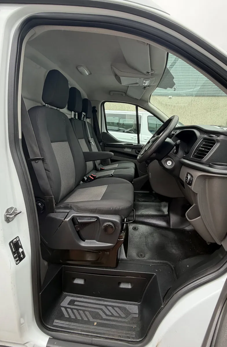 2022 Ford Transit Custom HIGH ROOF LWB - Image 4