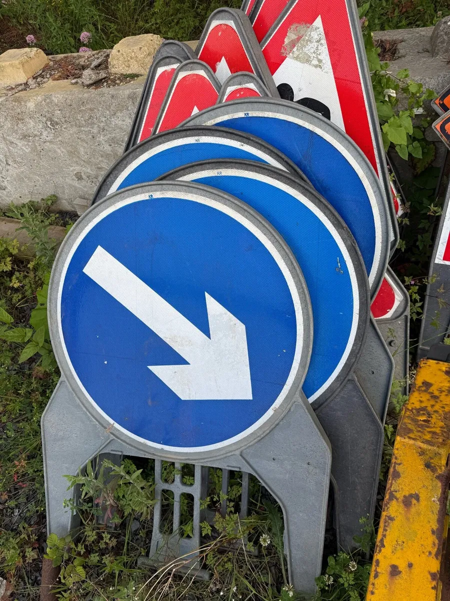 Roadwork signs - Image 4