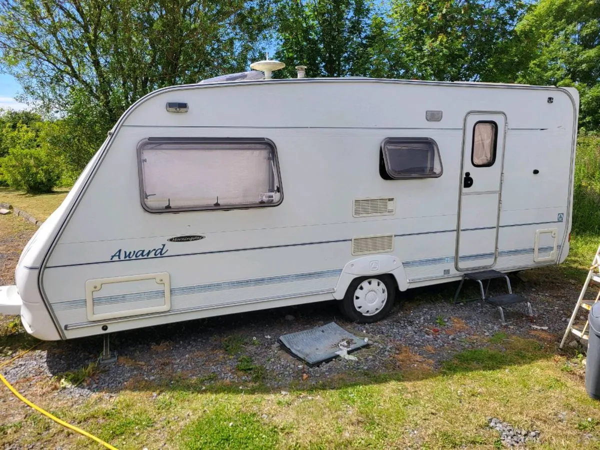 Caravan 2006  lunar  delta - Image 2