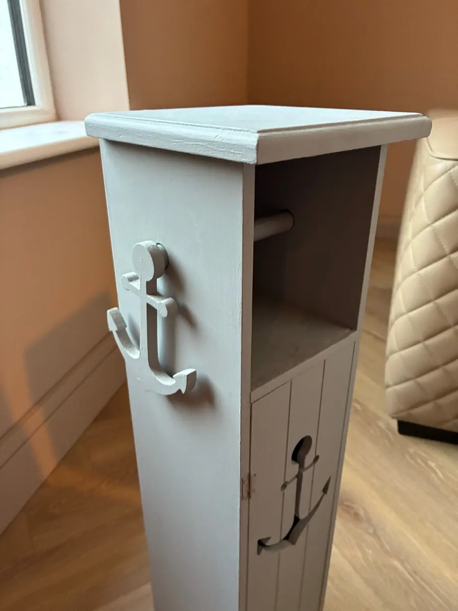 Coastal wooden Toilet Roll Holder & storage cabine - Image 2