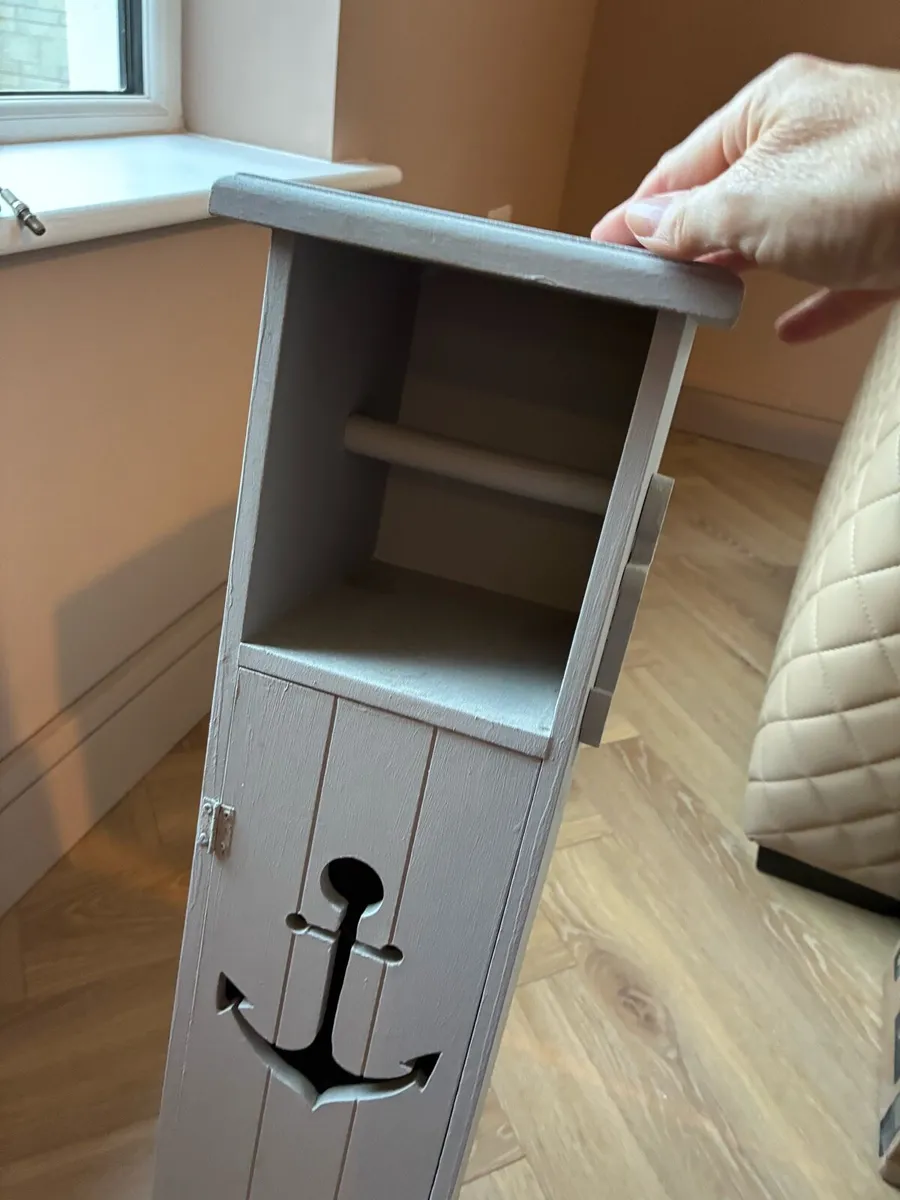 Coastal wooden Toilet Roll Holder & storage cabine - Image 3