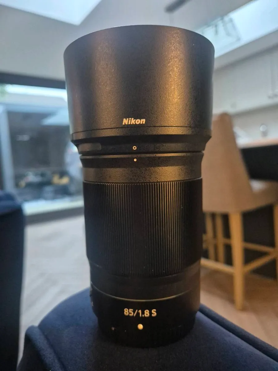 Nikon 85mm S F1.8 - Image 1