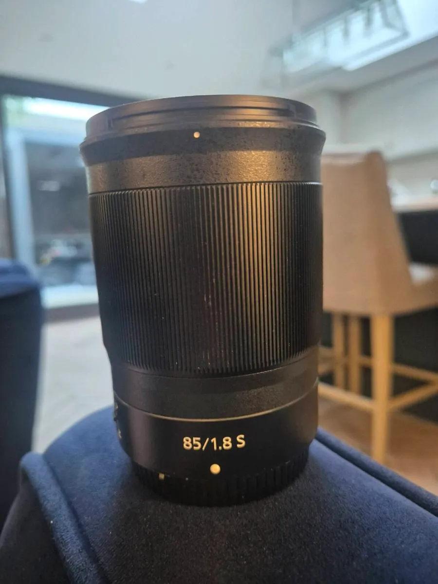 Nikon 85mm S F1.8 - Image 2