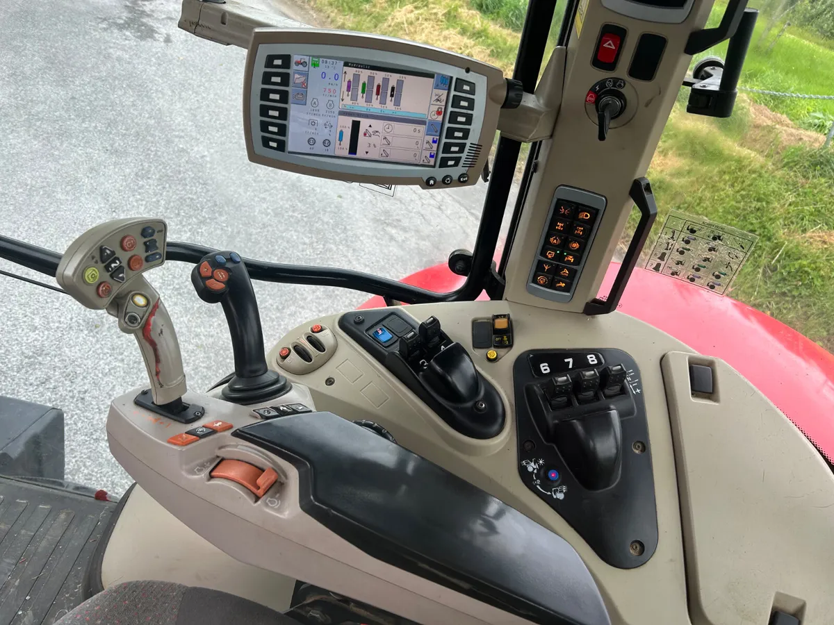 2018 Massey Ferguson 7618 - Image 3