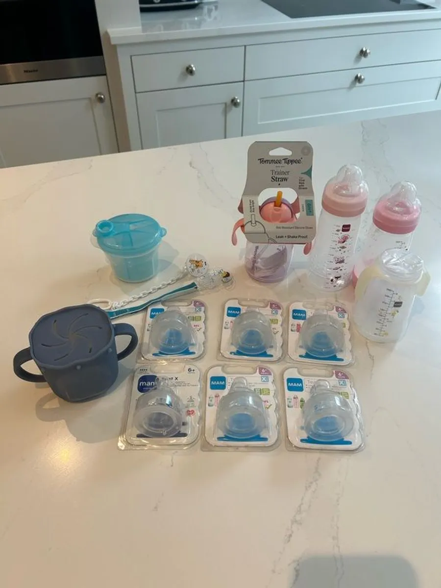 mam teats 6+ months (size x) (6 packs) plus beakers/bottles etc! - Image 1