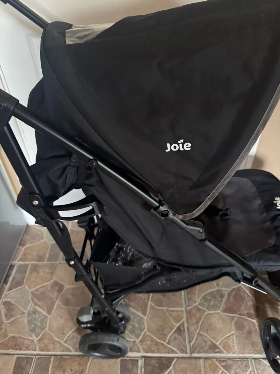 Joie Baby Stroller in all Black - Image 2
