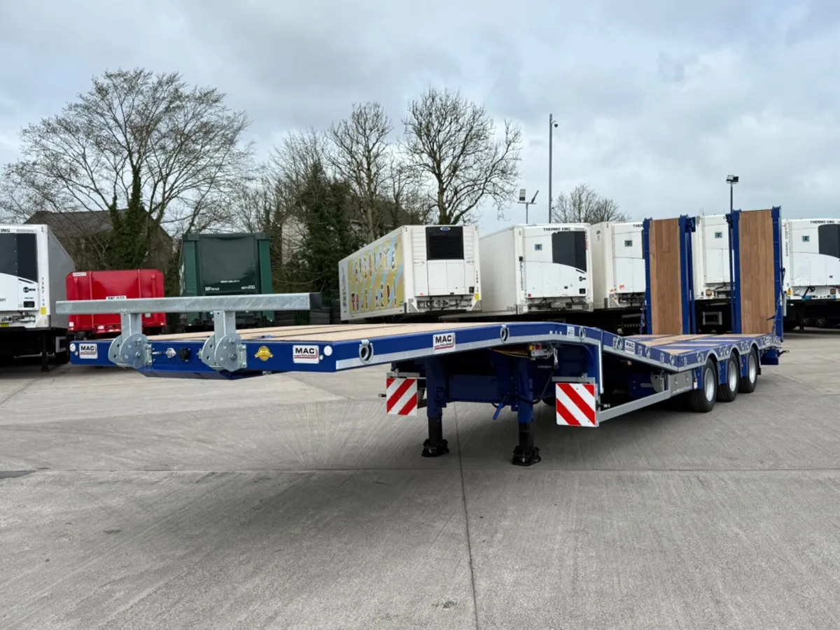 BRAND NEW 2026 MCCAULEY LOW LOADER - Image 3
