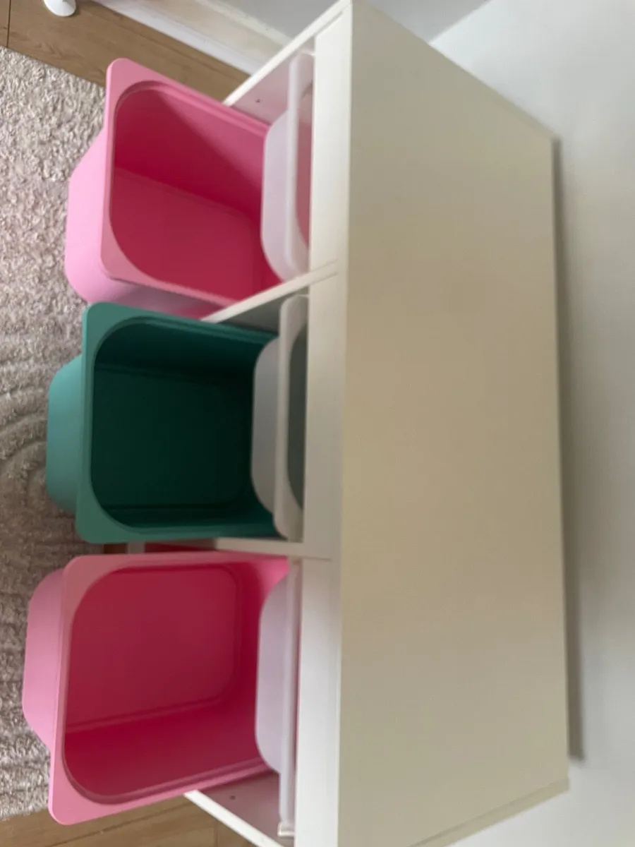 IKEA Toy Storage Unit with 6 Storage Bins - Image 3