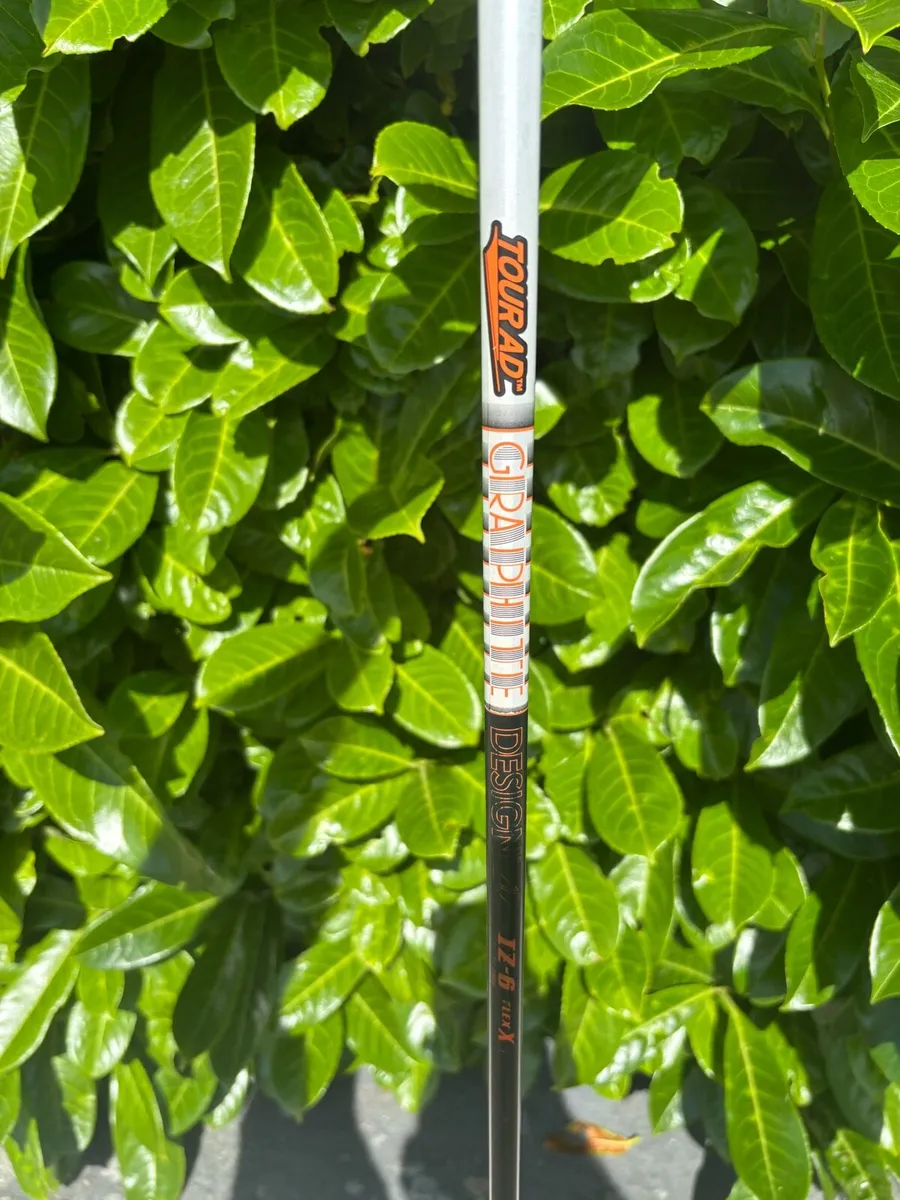 Cobra Darkspeed LS Tour Ad Shaft - Image 4