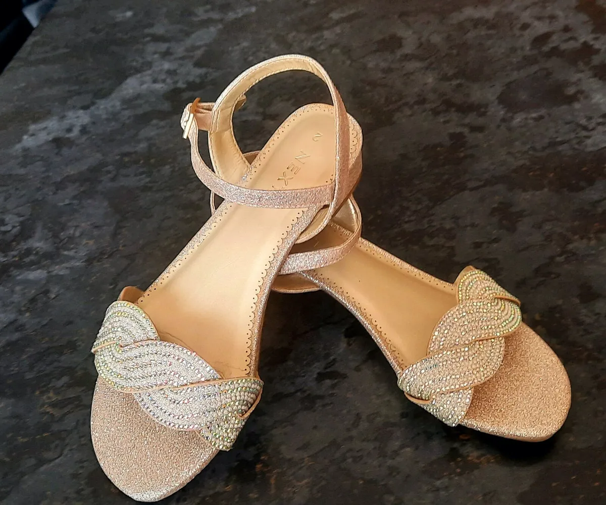 Next Ivory glitter heeled girls sandal Size 2 - Image 3