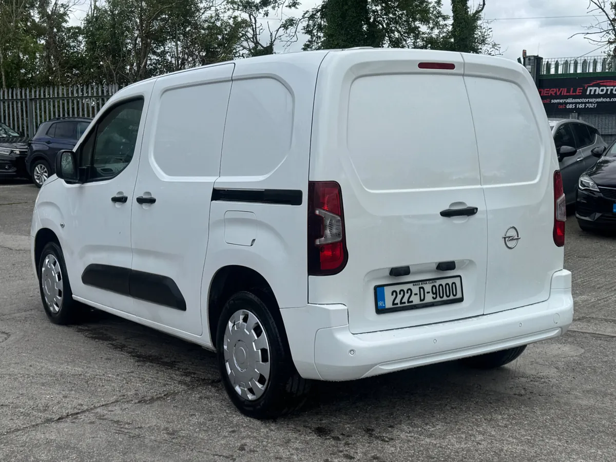 OPEL COMBO “NEW DOE” “148,000KMS” 2022 - Image 4