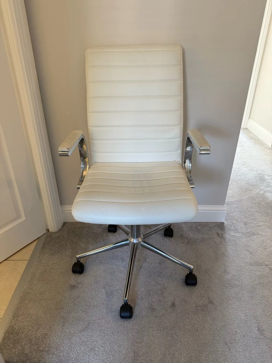 Desk Chair - Image 1