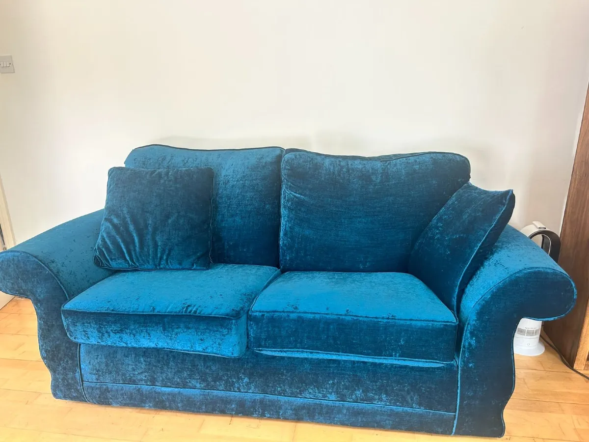 Couches & Pouffe - Image 3