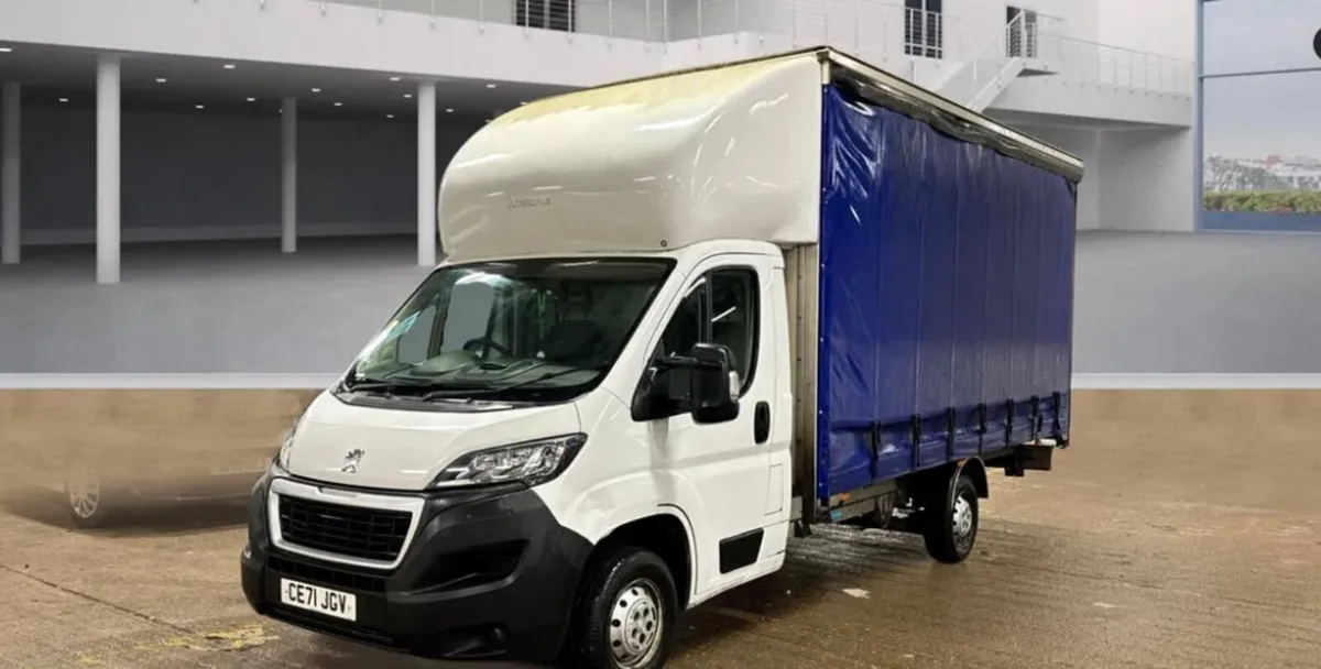 🚛Peugeot Boxer 2021 Curtainside on IR plates - Image 3