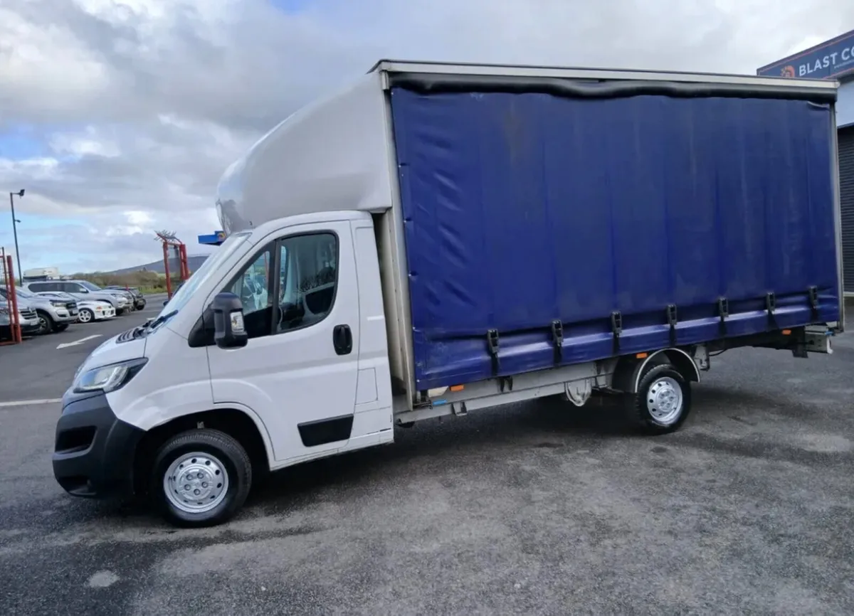 🚛Peugeot Boxer 2021 Curtainside on IR plates - Image 1