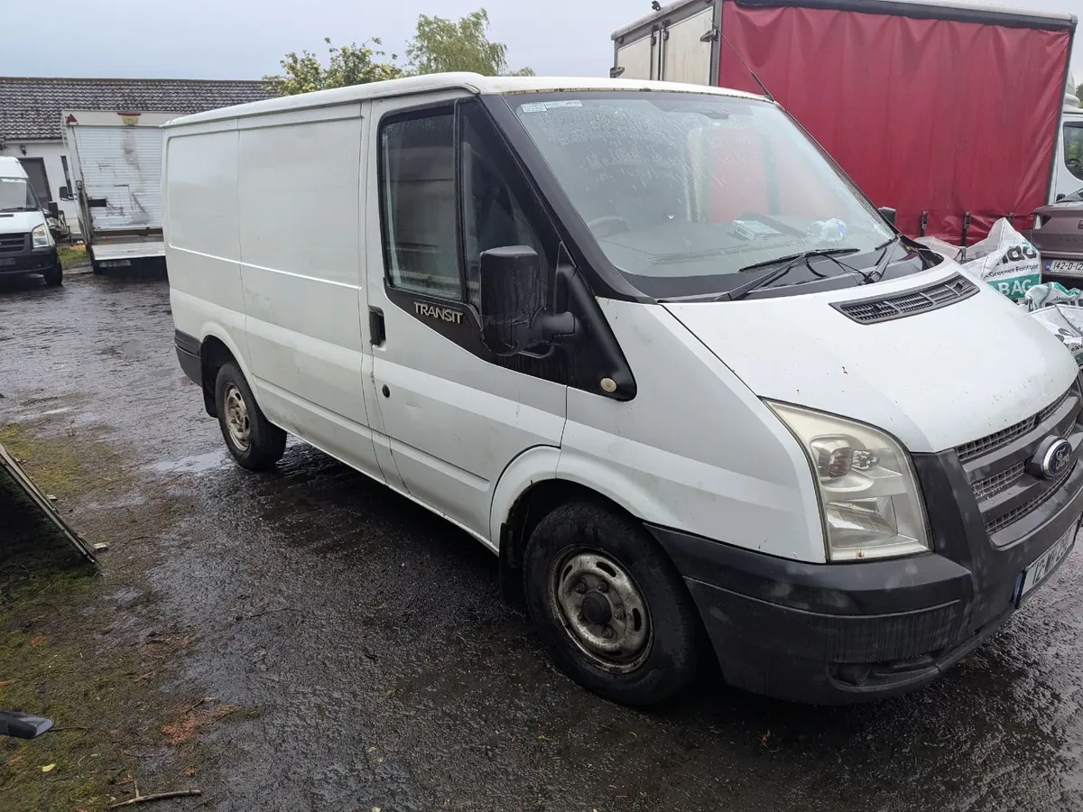 Ford Transit 2012 - Image 2