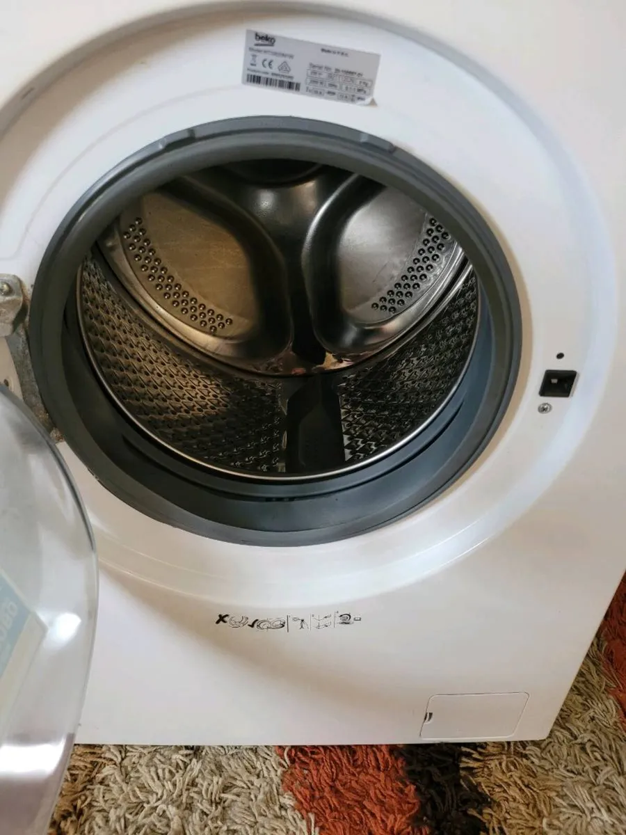 Washing Machine & Dryer - Image 4