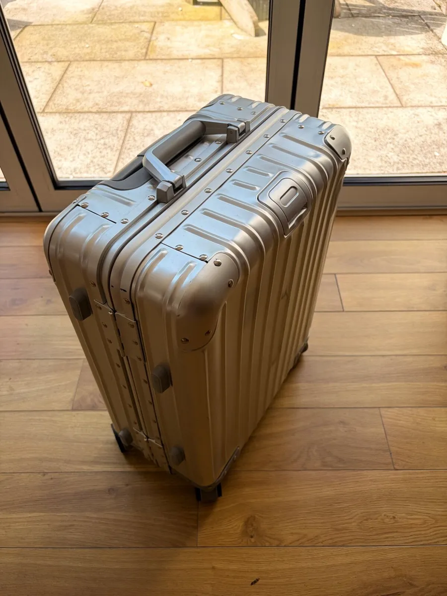 Aluminium Suitcase - Image 1