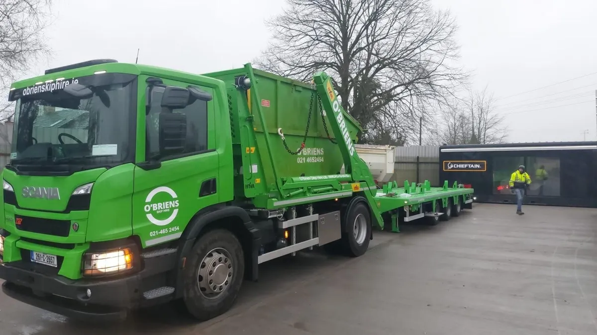 Hook Loader Skip Truck Driver Wanted - Image 2