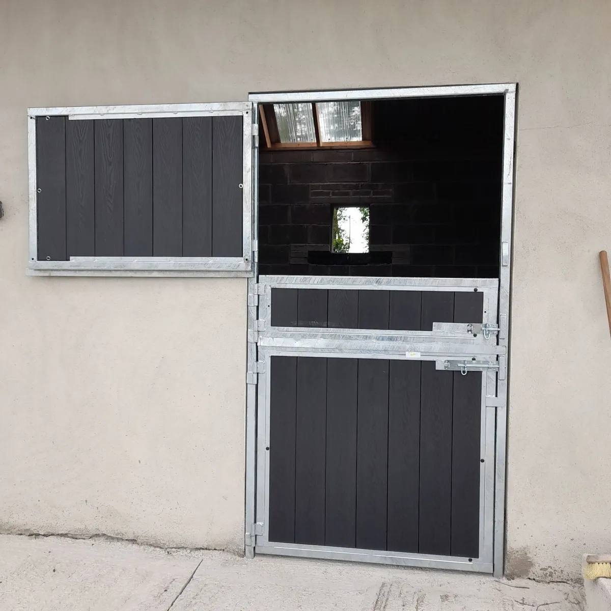Stable doors - Image 1