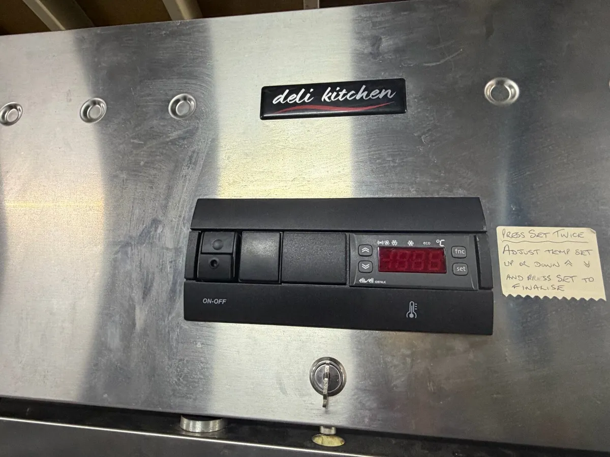 Single door fridge / freezer - Image 4