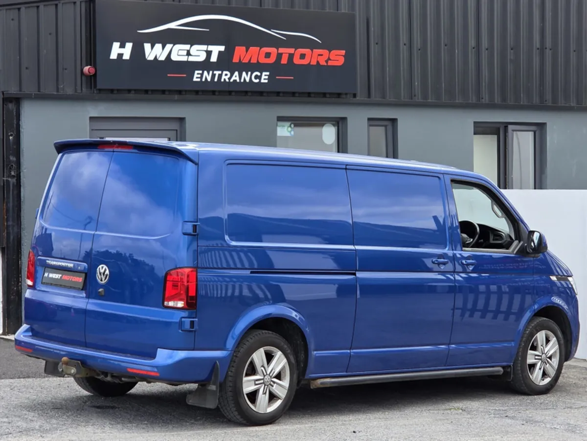 Volkswagen Transporter T6 Highline 204BHP AUTO - Image 3
