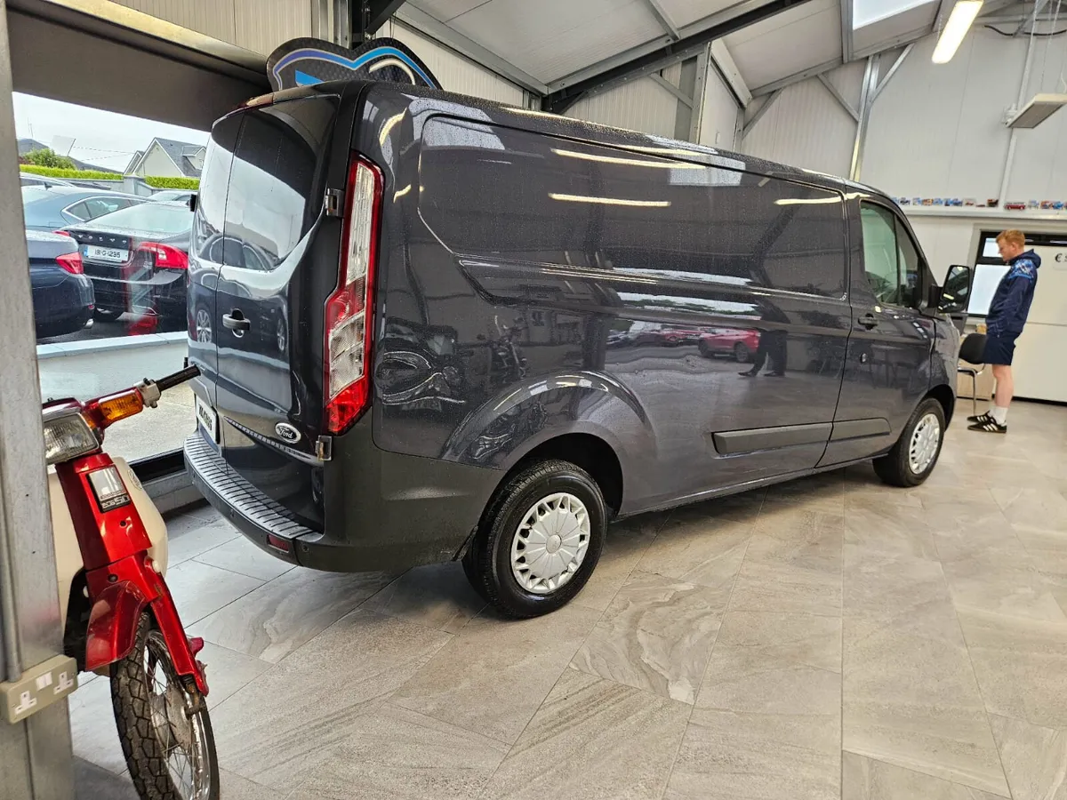 14 FORD TRANSIT CUSTOM L4 -NEW D.O.E - Image 2